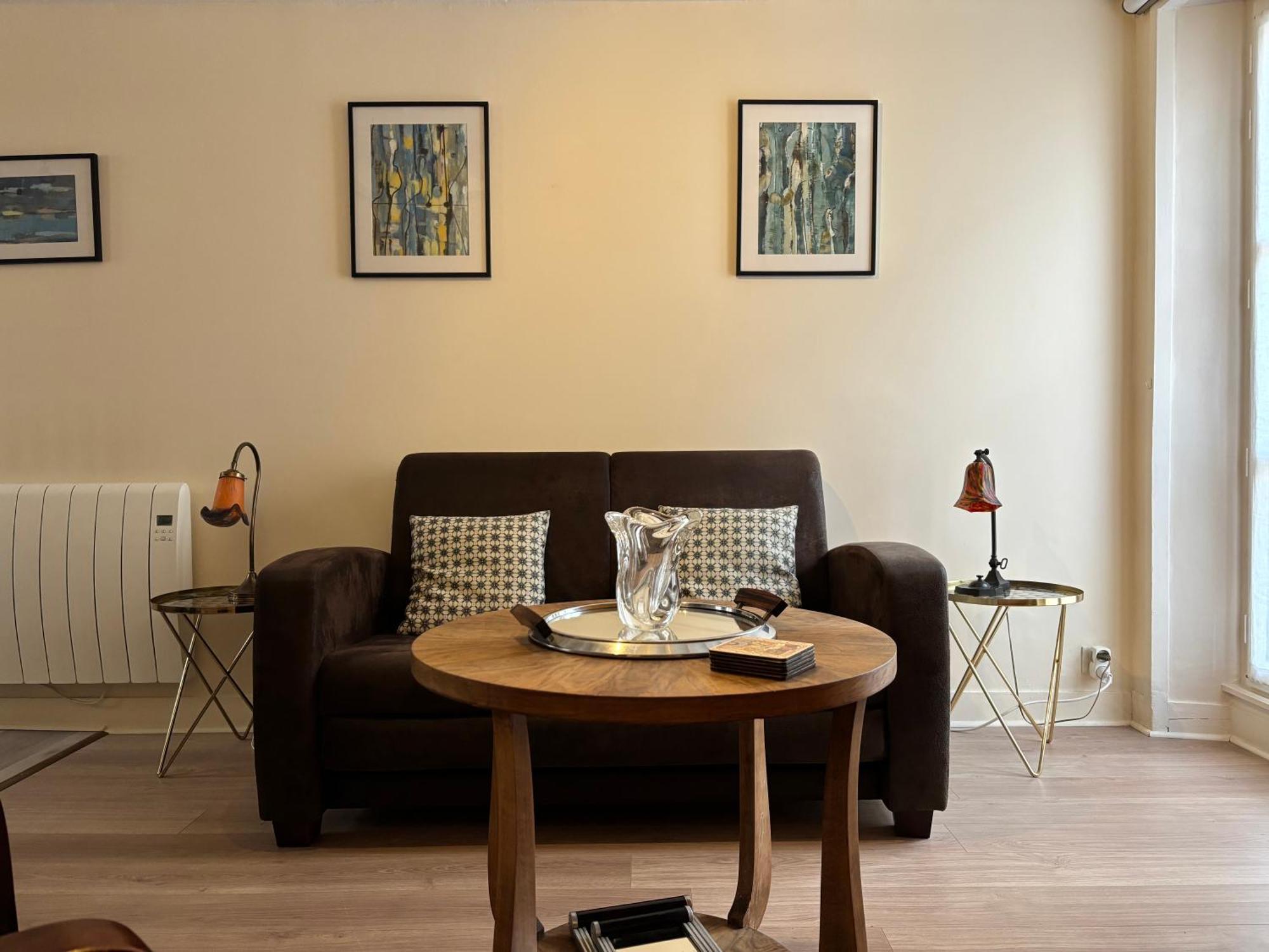 Les Remparts Apt Spacieux 1 Er Etage Renove Joliment Decore Bien Equipe Plein Centre Bayeux Proche Plages Du Debarquement Parking Gratuit A Proximite 外观 照片